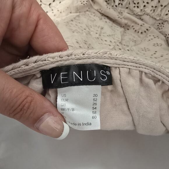 Venus Beige Eyelet Bell Sleeve Dress Size 20 Cold Shoulder Resort Travel Lace - Picture 5 of 7